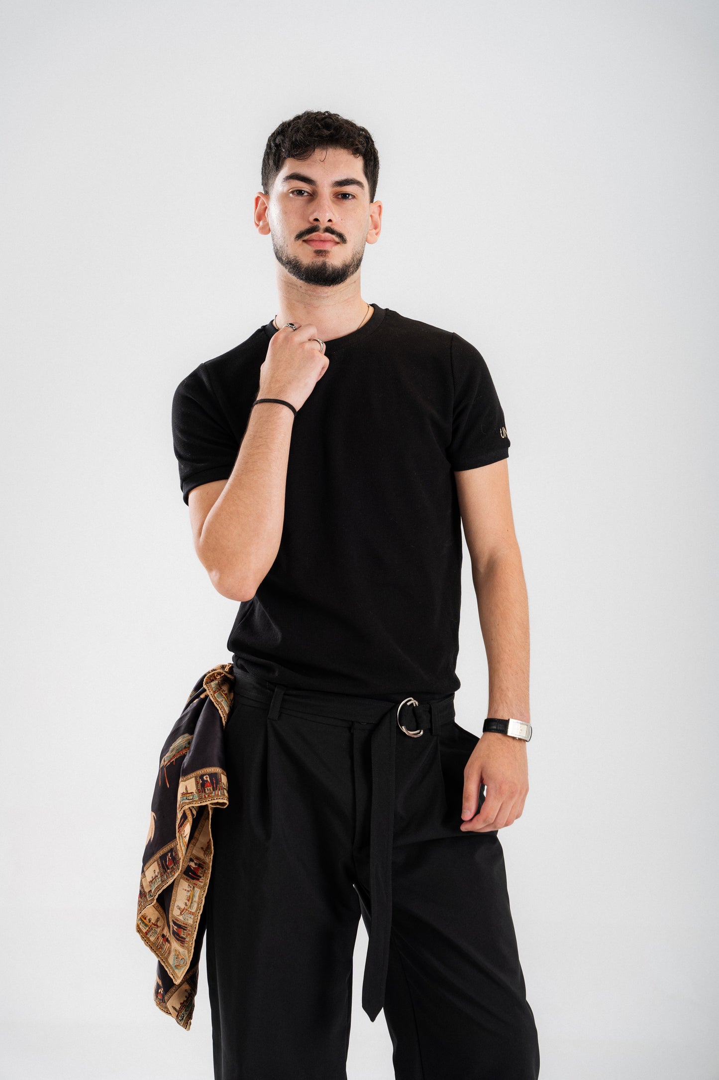 "Il Nero" Fitted T-Shirt